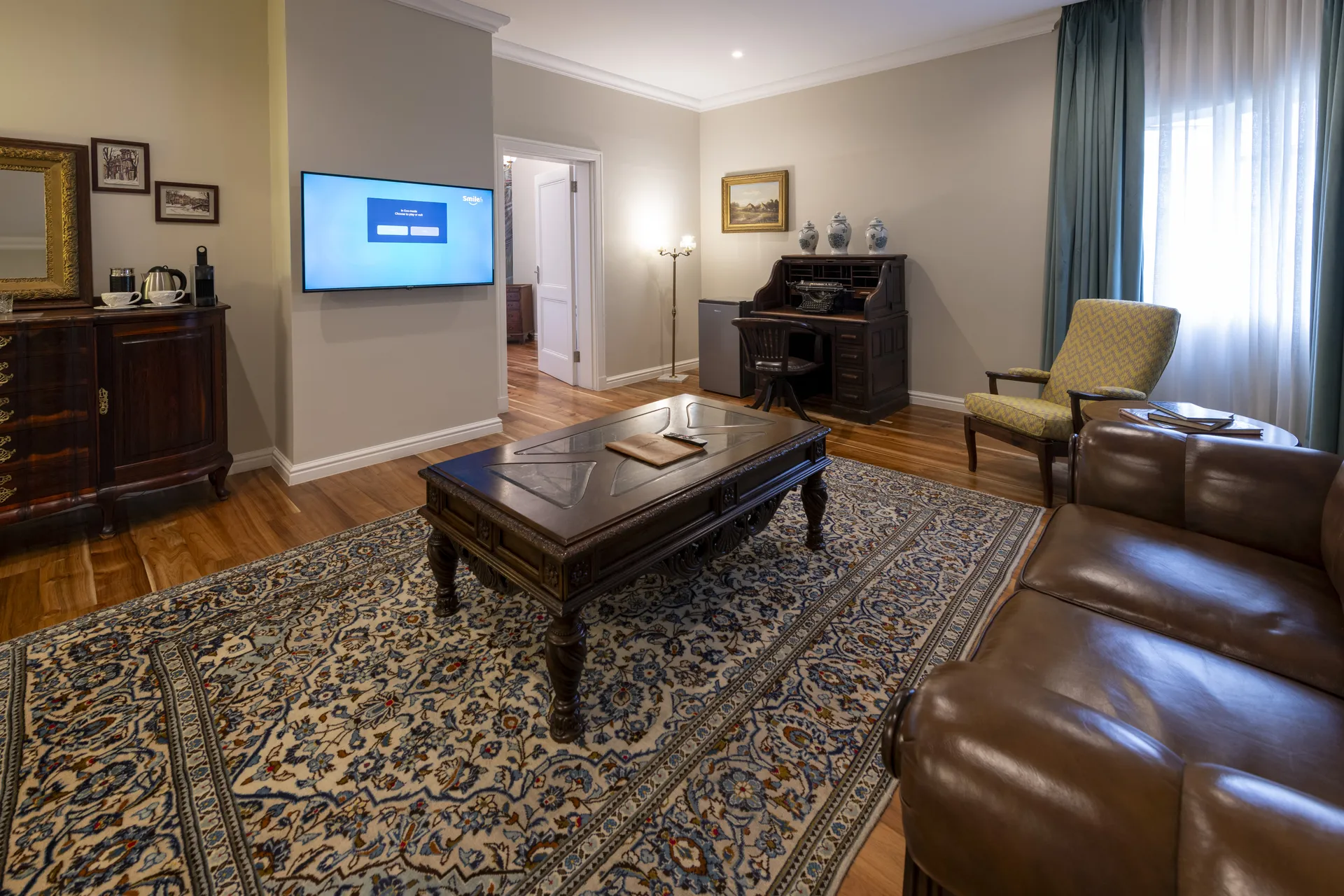 The Hawthorn Boutique Hotel Manor Suites Gallery 1 The Hawthorn Boutique Hotel Manor Suites Gallery 1