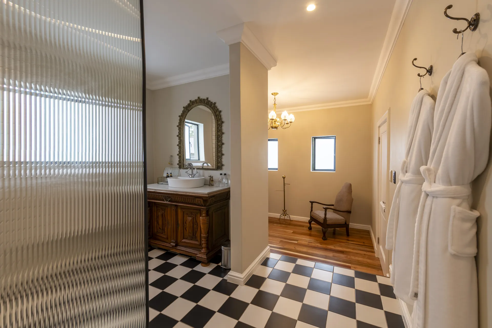 The Hawthorn Boutique Hotel Manor Suites Gallery 3 The Hawthorn Boutique Hotel Manor Suites Gallery 3